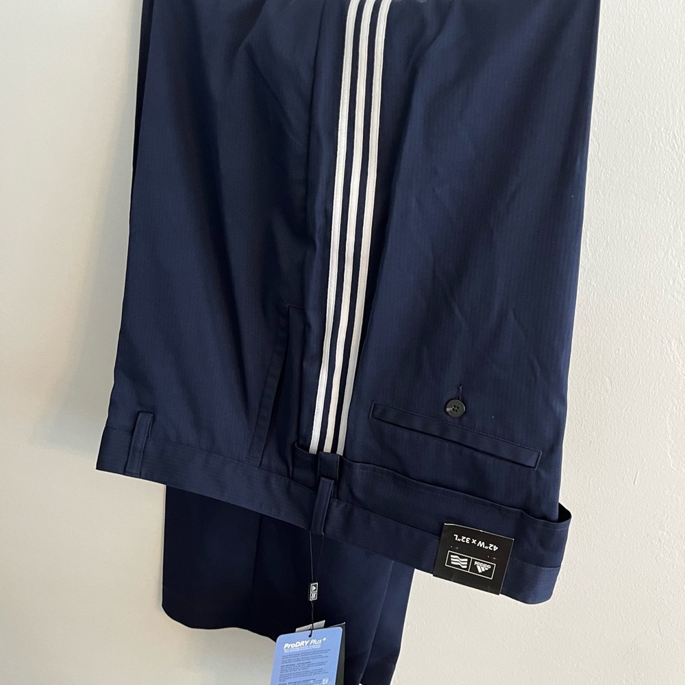 Adidas Navy 3 Stripe Golf Climacool Flat Front Pants 42 x 32. New w. Tags